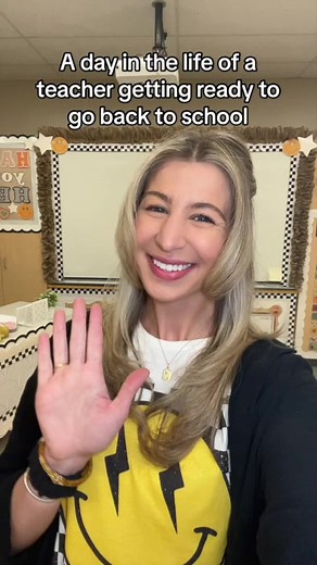 #Teachers, what do you do to get ready for #backtoschool? See how Sassy in 2nd preps! If you haven't tried IXL before, click the link in our bio to enjoy a 30-day free trial. | IXL