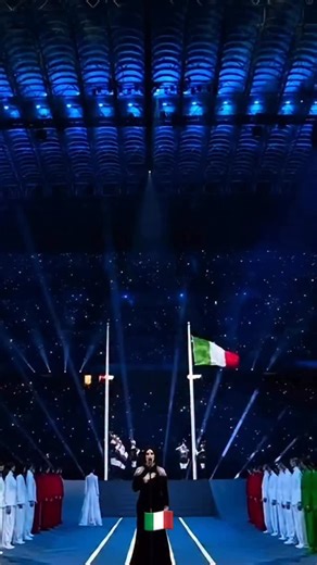 Laura Pausini canta l’inno d’Italia, in occasione della cerimonia di apertura dei Giochi Olimpici Invernali #MilanoCortina2026 ⛷️ Viva le Olimpiadi, viva lo sport, viva l’Italia 🇮🇹 | Stefano Bonaccini