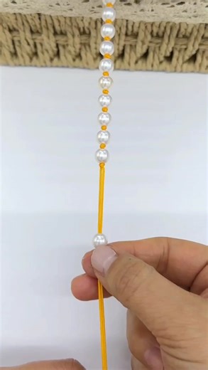 #bisutería #hechoamano #diy #collares #zarcillos #tutorial #pasoapaso #creatividad #hazlotumismo #manualidades #accesorios #bisuteríadeautor #joyería #cuentas #abulón #perlas #cristales #decoración #myshopify #shopify #shopifyagapebisuteria #agapebisuteria #materialesnaturales #arte #diseño #creación #macramé #bisutería #hechoamano #creatividad #DIY #tejido #arte #manualidades #regalohechoamano #venta | Tienda Agape Bisuteria