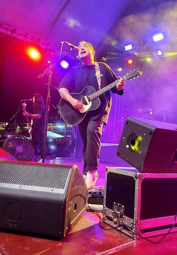 December Avenue Concert at Dinagyang Festival