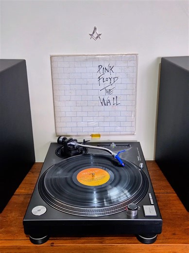 Pink floyd - another brick in the wall