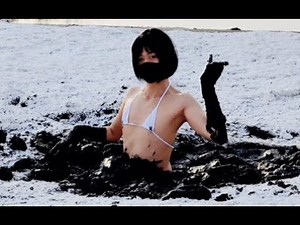 1boy sink in deep mud 7