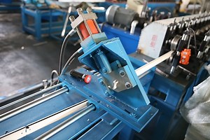 [Hot Item] Automatic T-Bar Roll Forming Machine for Top Quality Ceiling T Grid