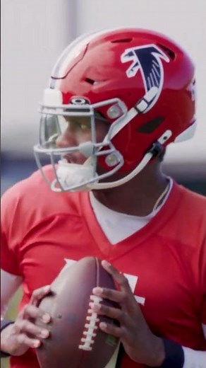 The red helmets are back 😱 #nfl #falcons #nflteam #football