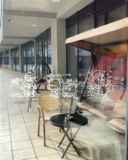 Brilliant sketching trick for festive window decorations 🎅❄️