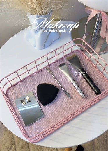 The Best Foundation Brush for Flawless Makeup Application