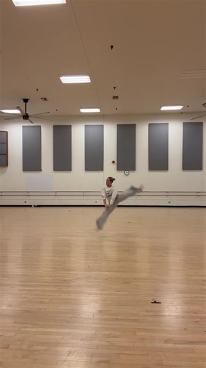 a little jumpy wit it #contemporarydance #improv #dancecompetition #tda #fyp