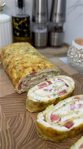 Creamy Zucchini Roll Easy Appetizer #zucchini #snacks #easyrecipe