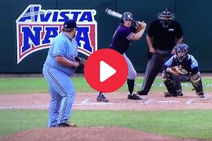 This 300–Pound Pitcher Proved Size Doesn't Matter