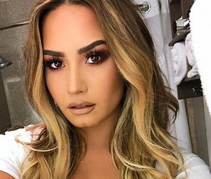 Celebrities who survived a suicide attempt