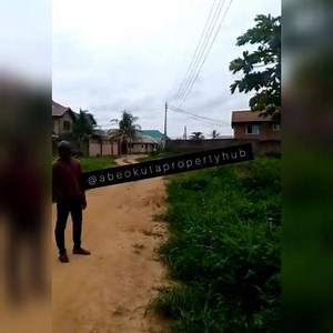 FOR SALE: ✍️ A Vacant Plot of land. -------------------------------------- 📍Odemo, Saraki, Adigbe. -------------------------------------- 📝 Deed of assignment & Approved Survey. -------------------------------------- 🏷️ N2m. #abeokutapropertyhub #abeokutabusiness #abeokutaagents #abeokutavendor | Abeokuta Property Hub