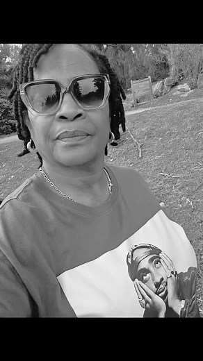 🩶 | Shawnette Somner