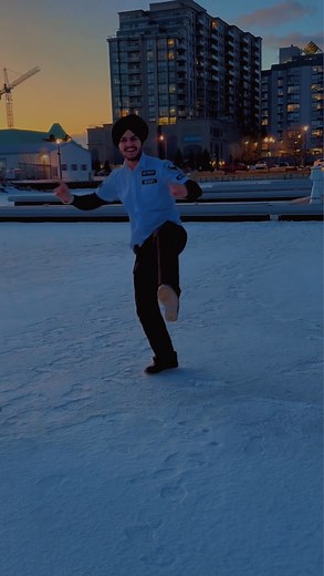 Khͥaiͣrͫa礪 on Instagram: "Creating the memories ⏳❤️ . . @hustinderofficial @ak_amankhaira . . . . . . . #khaira #hustinder #sisters #instareels #smile #trending #explorepage"