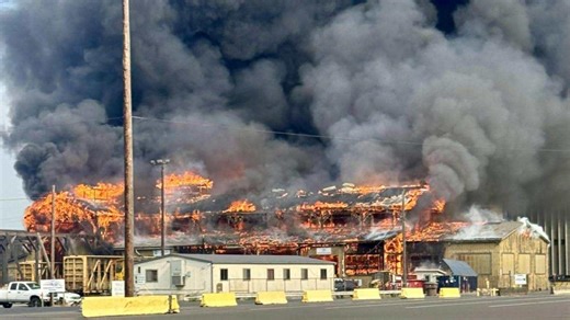 Fire destroys Longview railway warehouse on Nippon Dynawave lot