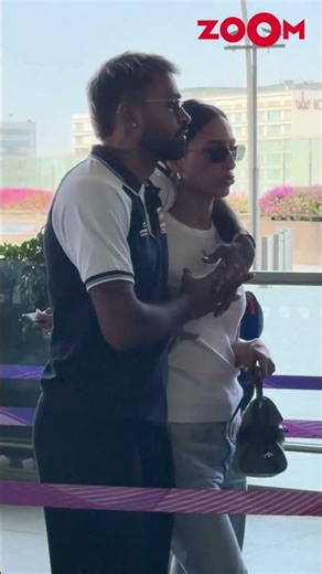 Hardik Pandya WALKS hand-in-hand with Gf Mahieka Sharma at the airport 😍 #shorts #hardikpandya