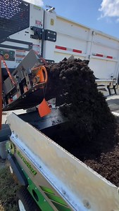 21 reactions · 11 comments | Slow motion to full-speed action — our Mulch Mate conveyor loading the topdresser with rich compost. Efficiency meets consistency when every scoop counts. This is how Oxford Lawn keeps lawns soil-driven and earth-approved. #CompostTopdressing #MulchMate #SoilDriven #TopdressingCrew #LawnRehab #OxfordLawn #OrganicLawns #EarthApproved #TeamMulchMate #CompostPower | Oxford Lawn | Facebook