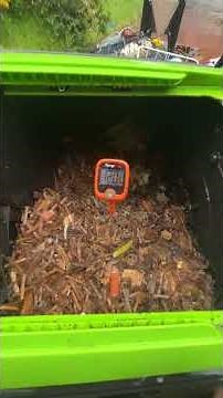Hot Compost from a Tumbler Bin! #compost #gardening #tumbler #bokashi #hotcompost