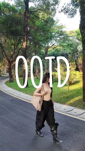 ✨ Light as air, stretchy for days—I forgot I was even wearing it!