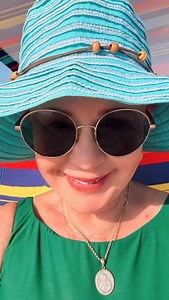 At the beach! Here comes a narwhal! here comes a sea Robin. Oh no here comes Seal! | Kate Pierson