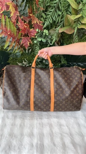 CWC on Instagram: "HAPPY NEW YEAR 2026 Here are the first amazing deals of 2026 for everyone! #cwc #austin18 #preloved #二手包真香 #authentic #prelovedauthentic #prelovedmalaysia #prelovedauthenticmalaysia"