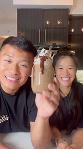 A classsic iced cap but for the gains. If you’re blending, use half the amount of hot water and blend with ice. Macros: 305 calories 42P 6F 22C Ingredients: 1 tbsp Nutella 1 tbsp instant coffee 1 cup hot water 1 cup fairlife milk 1 scoop protein Whipped cream topping (optional) #icedcapp #nutella #frappe #highprotein #fitfood | kwokspots