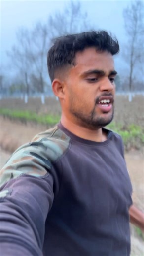 era_2004 on Instagram: "Kal 1 km bhi mushkil tha… 🥵 aaj 6 km aaram se daudta hoon 🪖🔥 . . . . . . #RunningJourney #From1KmTo6Km #RealStruggle #ArmyMindset #DesiFitness VillageRunner ComfortZoneBreak ConsistencyWins HardWorkZone HindiMotivationReel"