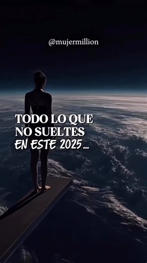 Luz Propia Psicología on Instagram: "El 2025 cierra un año 9 y también un ciclo colectivo de 81 años. El 2026 inicia como año 1, el año de la siembra, los comienzos y las nuevas intenciones. Pero no se entra a un año uno cargando lo viejo. Este video te explica qué soltar antes de que termine el 2025 para no arrastrarlo a tu próximo ciclo de nueve años y preparar tu energía para manifestar desde un lugar limpio y expansivo. Guárdalo y repítelo antes de fin de año. @MujerMillion #Año1 #Numerologí