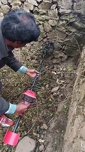 163K views · 1.5K reactions | Metal Detecting Old House #metaldetecting #oldhousemetaldetecting #treasurehuntingoldhouse | Gold Field Hunting | Facebook