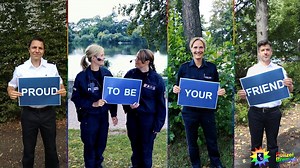 🏳‍🌈 Proud to be your friend 🏳‍🌈 Heute beginnt der Christopher Street Day! Damit der #CSD trotz #Corona stattfinden kann, haben die Veranstalter sich für dieses Wochenende einiges einfallen lassen. Um 15 Uhr geht es los mit einer Kundgebung 📣 auf dem Bahnhofsplatz. Weiter geht es dann morgen ab 12 Uhr mit einem Demonstrationszug durch die Innenstadt. Streckenverlauf: Altenwall ▶ Herdentor ▶ Hauptbahnhof ▶ Bürgermeister-Smidt-Straße ▶ Obernstraße ▶ Marktplatz ▶ Altenwall Die #Polizei #Bremen 