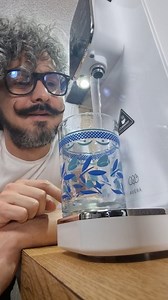 ¡No más garrafones de agua! Con el el Purificador de Agua con WI-FI por ósmosis inversa de @averamexico y disfruta de agua filtrada en casa todo el tiempo. Controla la temperatura desde tu teléfono, prepara tus bebidas favoritas más rápido y descubre otros productos geniales en AVERA.MX, como el purificador de aire con humidificador programable para despertarte de buen humor. Únete al #EcosistemaAVERA y haz tu vida más fácil. | El Programa de Morfo