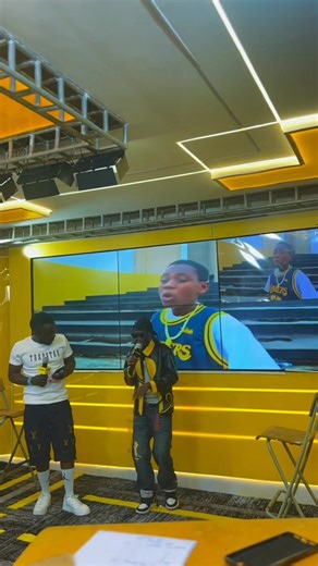 NANI ANA MU JUWA HUYU RAPPER AMBAE NIMETUMIA NYIMBO YAKE KWA VIDÉO YANGU ?? Basi kama una mu Juwa ? Tag yeye hapo kwenye Comment !! | Dogo Browny