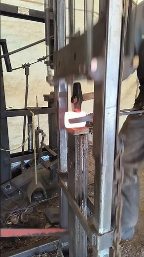 The "Guillotine Hammer"! (Treadle Hammer) #blacksmithing #handmade #toolmaker #diy #treadlehammer