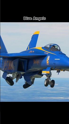F/A-18 Blue Angel Closes Landing Gear!