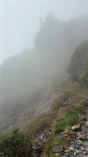 #玉山氣候 #防雨 #保暖 | Hong Ye Lin