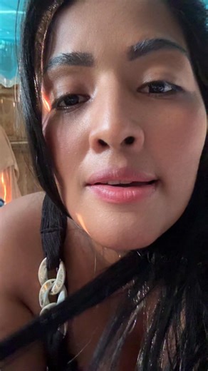 Roxanna marilyn on Instagram: "#reelsviralシ #fblifestyle"