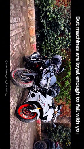 machines are better than human ❤️ #bike #automobile #youtube #r15v5