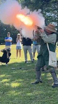 💥 1700’s Grenade Launcher Demo and History 🇩🇪 Hesse Kassel Jaeger #revolutionarywar #reenactment