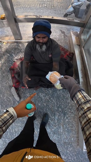 भैया को पराठे खाना है! #viral #help #food #shortvideo #shorts #short #youtubeshorts