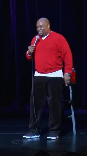 Let them try that with me! On the road this weekend: OCT 31-Nov2: Tacoma, WA @tacomacomedyclub #arnezj #arnezjcomedy #comedian #standup #comedy #funnyaf #arnezjisback | Arnez J.