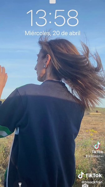 Inspirational Backgrounds: Keep Moving Forward