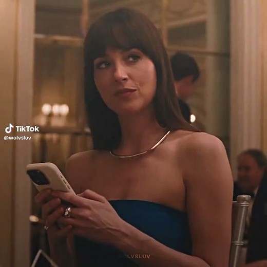 Pedro Pascal Joins Romantic Comedy After 'The Last of Us'