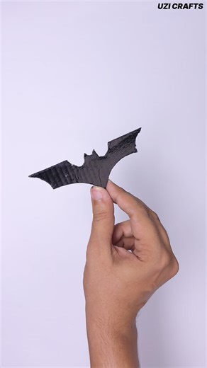 How to Make a BATMAN BATARANG