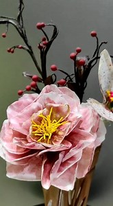 10K views · 210 reactions | wafer paper hand made peony n flower with gum paste bunch #sugarart #waferpaper Creative cookery classes Call or whatsapp 9911207713 | Creative Cookery Classes | Facebook