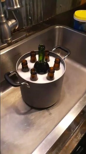 Easiest Way To Remove Labels From Glass Bottles. #homebrewing #artsandcrafts