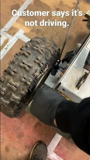 Snowblower won’t drive. Checking the transmission and drive system.