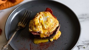 Traditional Eggs Benedict Recipe - Tasting Table