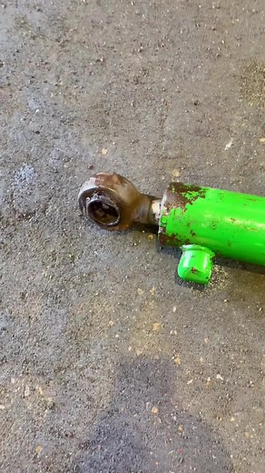 Mechanic Tips for Repairing Hydraulic Cylinders