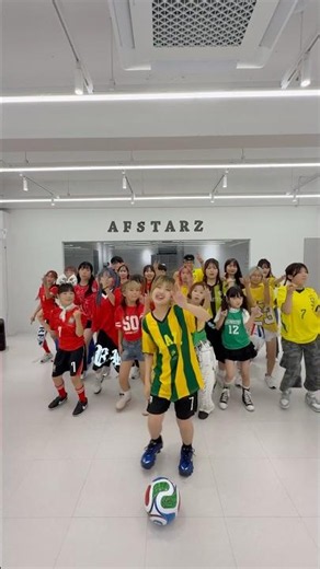 야후!파라파라 댄스 해보자! #춤추는곰돌 #춤추는곰돌의랜덤댄스 #brazil #dance #music #댄스 #fyp #afstarz #parapara #야호 #파라파라 #월드컵