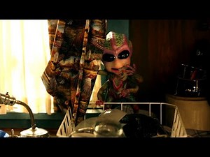 Milking the Alien | Resident Alien