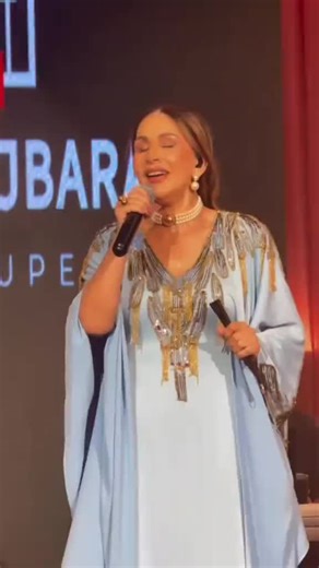 المطربة التونسية نبيهة كراولي